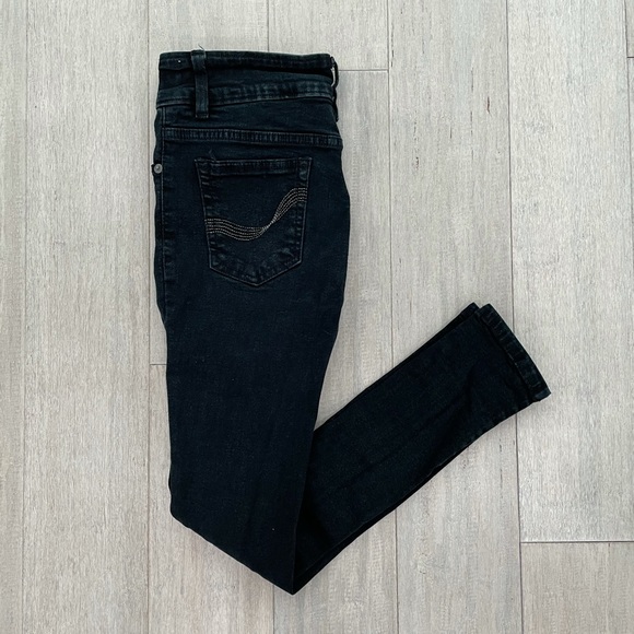 Cheap Monday Ripped Jeans - Picture 2 of 6